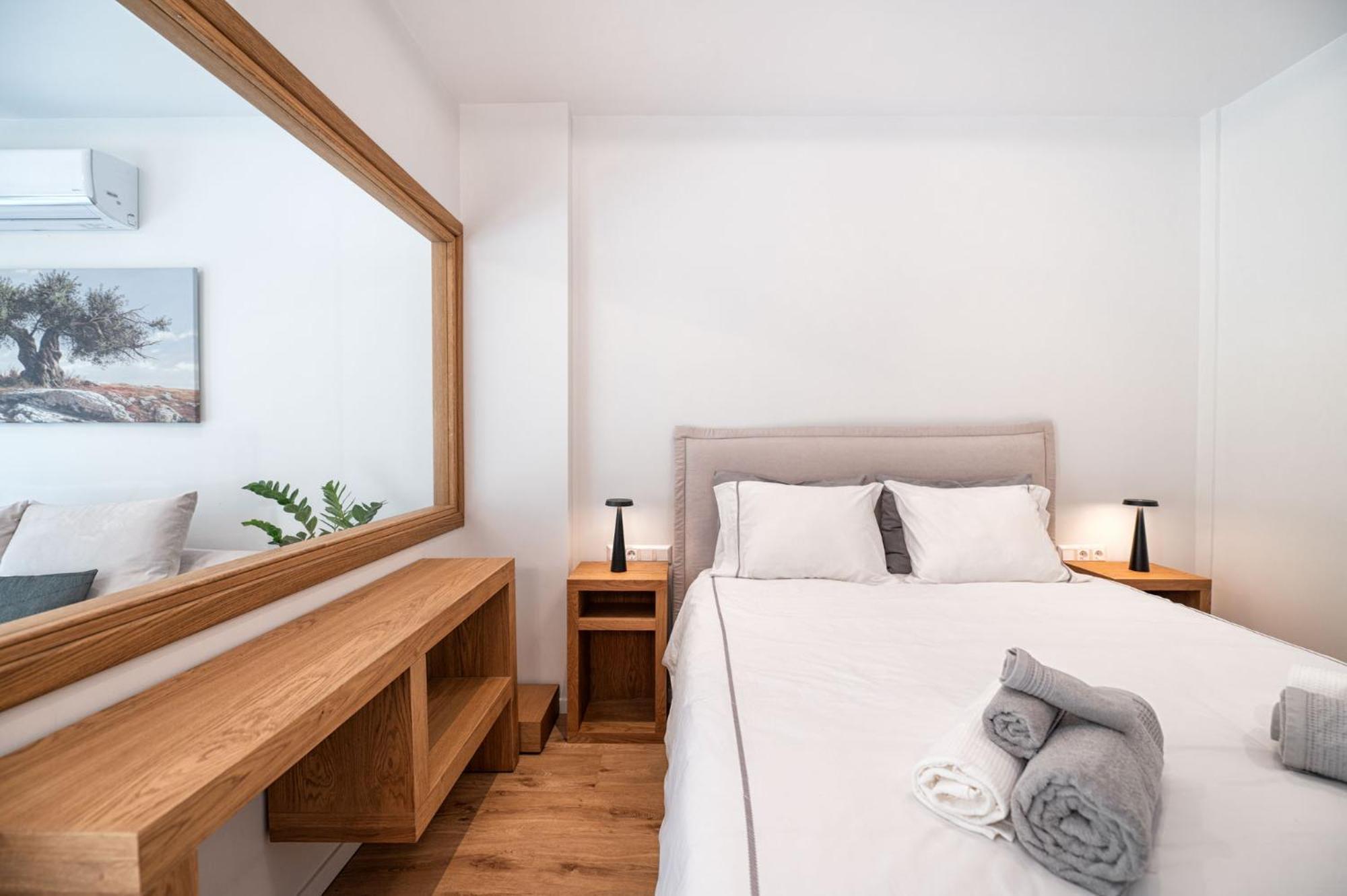 Hidden Garden Apartment